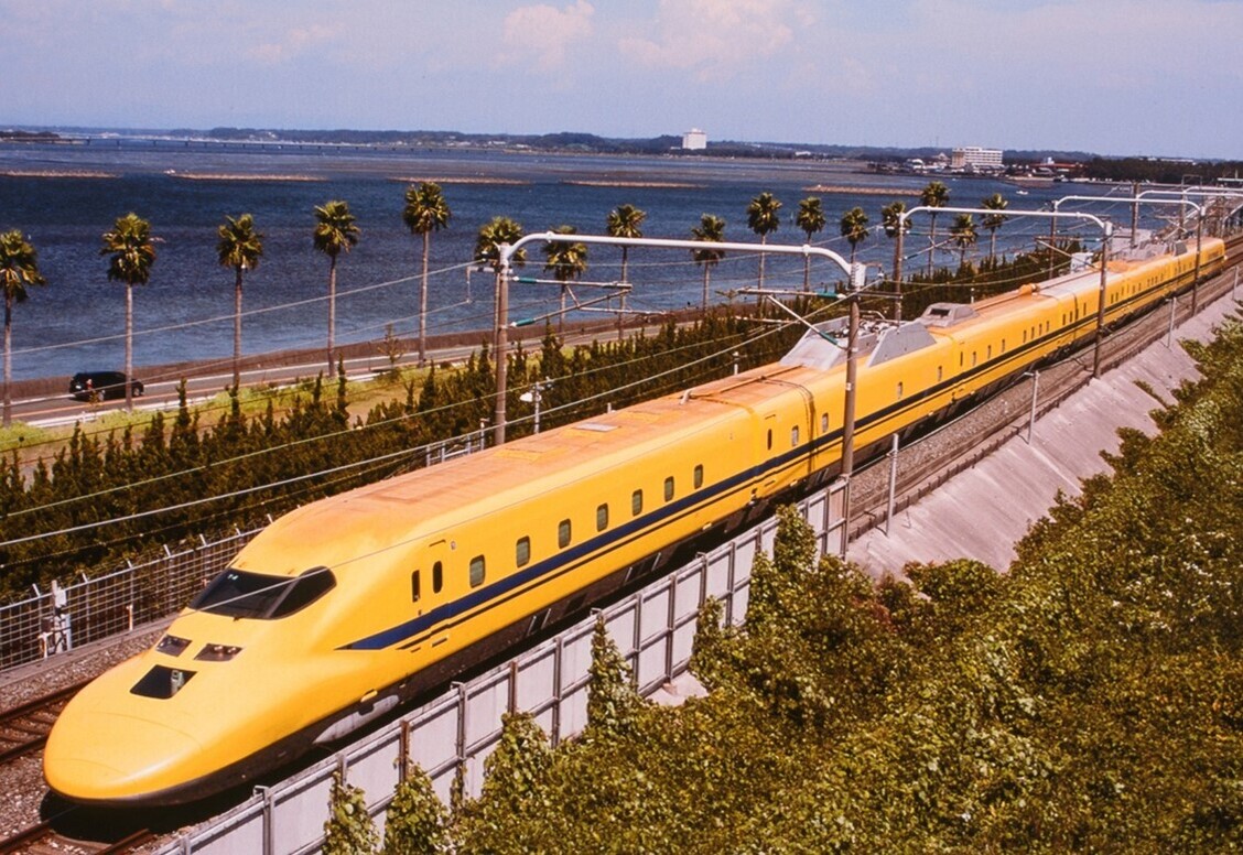 越新幹線開通の記念ボトル、限定ボトル - メルカリ