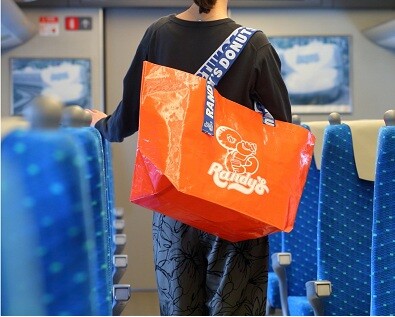 グリット・インターナショナルと日本での店舗展開におけるフランチャイズ契約を締結 「ランディーズドーナツ 東京ギフトパレット店」~2025年12月上旬 東京駅にグランドオープン!~