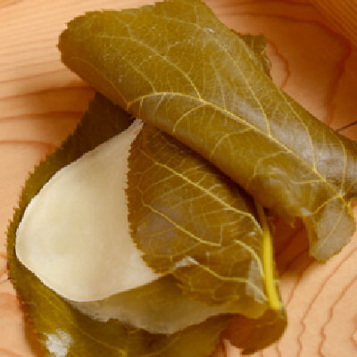 （東京駅）東京下町の名物「長命寺桜もち」が 昨年に続き登場🌸