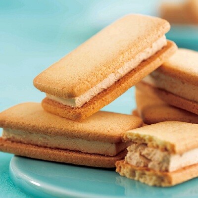 （名古屋駅）4/20(月)～　JR-PLUS先行販売✨ 「金しゃちカフェ・サンド」