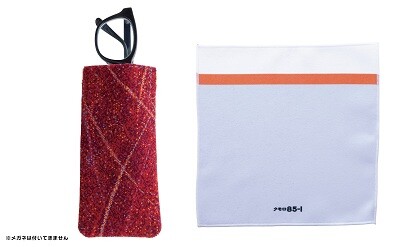 本物の座席生地を使用！売切れ続出のモケットグッズにJR東海「HC85系