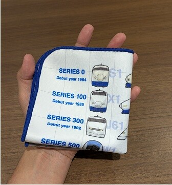 もちろん500系も入っています！歴代新幹線をデザインした2アイテムを